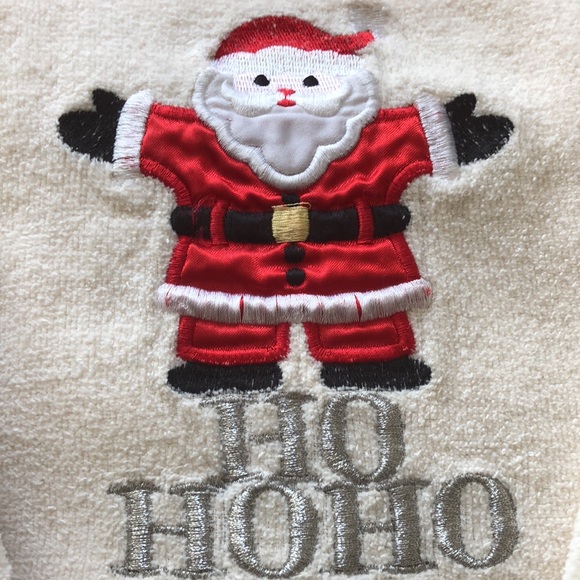 Vintage Embroidered Towels - Picture 3 of 8